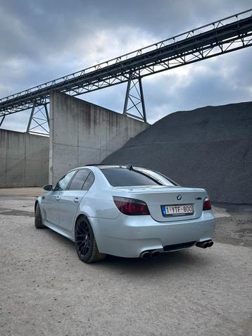 BMW M5 E60 TE KOOP, Autos, Particulier, Achat