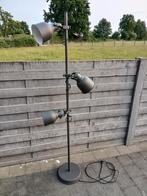 Staande lamp met spots, Ophalen, Zo goed als nieuw