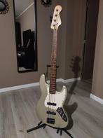 Basse Squier JB, Muziek en Instrumenten, Snaarinstrumenten | Gitaren | Bas, Ophalen
