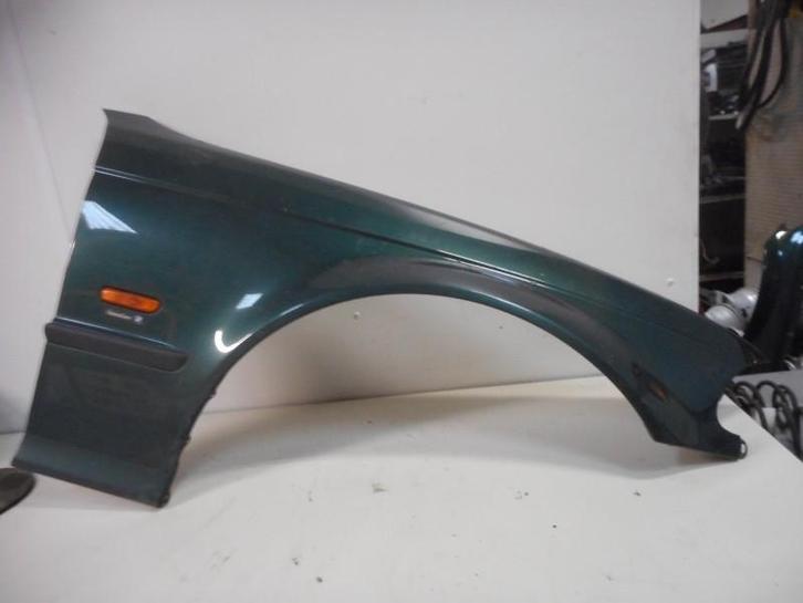 SPATBORD RECHTS VOOR BMW 3 serie (E46 / 4) (01-1997/05-2005), Auto-onderdelen, Carrosserie, Spatbord, BMW, Voor, Rechts, Gebruikt