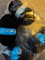 4 bollen zwarte breiwol, Hobby en Vrije tijd, Breien en Haken, Ophalen of Verzenden, Nieuw
