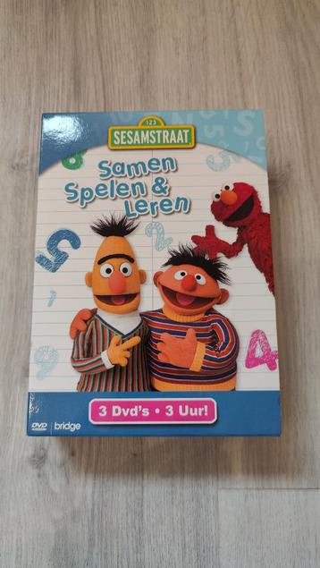 3x DVD van Sesamstraat beschikbaar voor biedingen