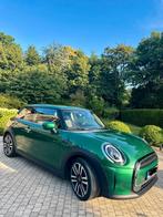 MINI ONE CLASSIC TRIM 2021 APPLE CARPLAY FACELIFT, Auto's, Voorwielaandrijving, Leder en Stof, Handgeschakeld, Particulier