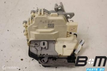 Portiersslot RV (bijrijderskant) Audi Q5 8J1837016C beschikbaar voor biedingen
