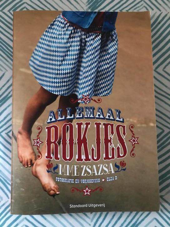 Mme Zsazsa - Allemaal rokjes, Boeken, Hobby en Vrije tijd, Zo goed als nieuw, Ophalen of Verzenden