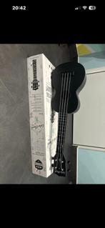 Ukelele, Enlèvement, Neuf