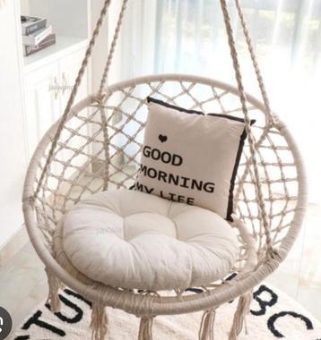 Hangstoel, Macrame hangstoel , schommelstoel   beschikbaar voor biedingen
