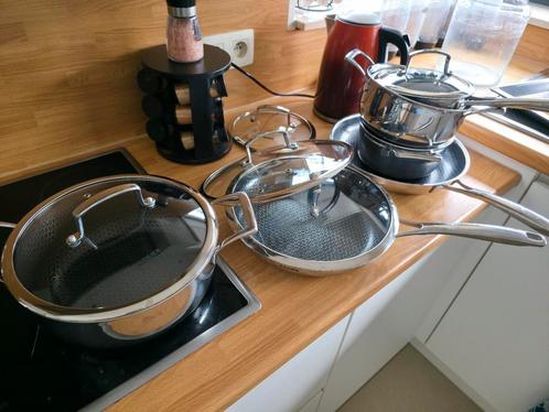 Arbaer honinggraat pannenset als nieuw, Huis en Inrichting, Keuken | Potten en Pannen, Zo goed als nieuw, Pannenset, Ophalen