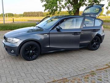 Bmw 1serie/ Benzine Euro 4/ 1.6 Cc/ 80 kw / parkeer sensor  beschikbaar voor biedingen