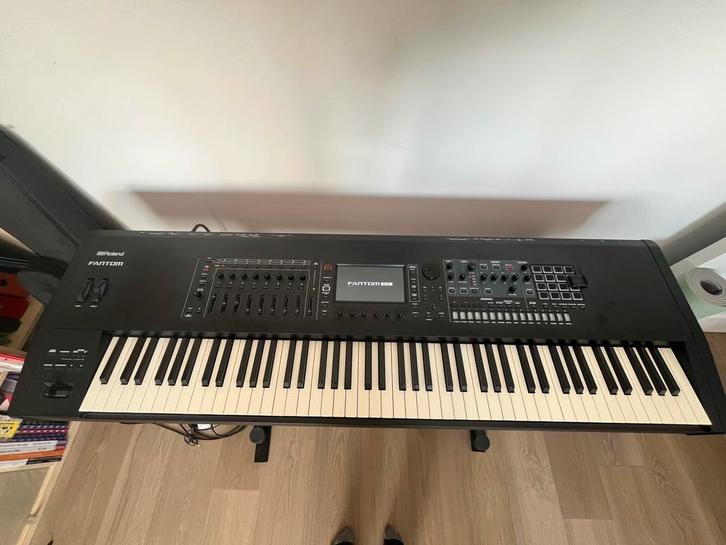 Roland Fantom 8 EX, Muziek en Instrumenten, Keyboards, Zo goed als nieuw, Roland, Ophalen