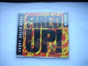 CD MAXI SINGLE  - CD - FUNKYGREENDOGS - GETFIREDUP, Cd's en Dvd's, Maxi-single, Dance, Ophalen of Verzenden, Zo goed als nieuw