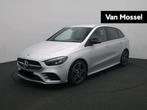 Mercedes-Benz B-Klasse 180 AMG LINE + CARPLAY + NIGHTPAKKET, Auto's, Gebruikt, Traction-control, 4 cilinders, 136 pk