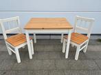 Table et deux chaises enfants en bois, Utilisé, Table(s) et Chaise(s), Enlèvement ou Envoi