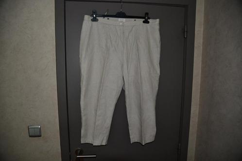 Beige bermuda - Canda - maat 50, Kleding | Dames, Broeken en Pantalons, Zo goed als nieuw, Maat 46/48 (XL) of groter, Beige, Kort