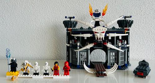 Lego Ninjago - 2505 Garmadon's Dark Fortress, Kinderen en Baby's, Speelgoed | Duplo en Lego, Zo goed als nieuw, Lego, Complete set