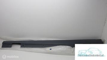 A1766980054 W117 W176 W246 Side skirt links dorpel beschikbaar voor biedingen