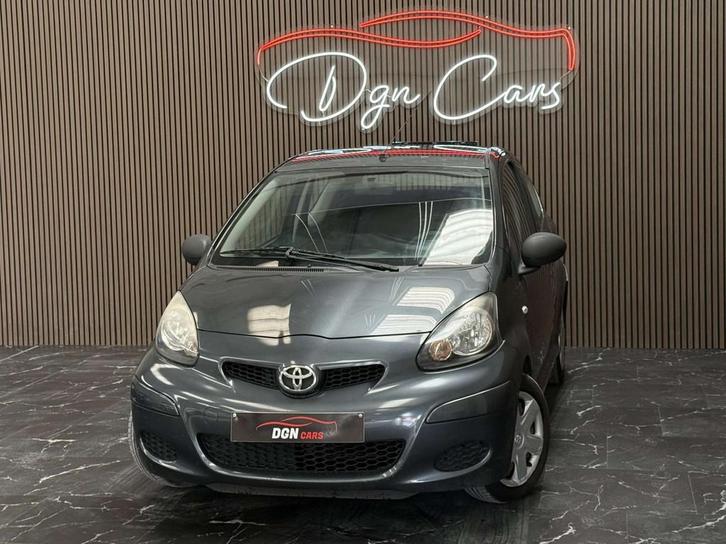 Toyota Aygo Aygo 1.0i VVT-i (bj 2011), Auto's, Toyota, Bedrijf, Te koop, Aygo, ABS, Airbags, Boordcomputer, Isofix, Radio, Startonderbreker
