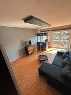 Studio à louer, Immo, Appartementen en Studio's te huur, 20 tot 35 m², Charleroi