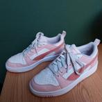 Puma roze sneakers maat 37 goede staat, Kleding | Dames, Schoenen, Puma, Ophalen of Verzenden, Sneakers, Roze