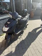 A klasse scooter, Fietsen en Brommers, Scooters | Piaggio, Ophalen, Zo goed als nieuw
