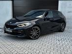 BMW 118i M-Sport Shadow Line / Pano / HUD / Full Option!!, Auto's, BMW, 1 Reeks, 1498 cc, Zwart, 5 deurs