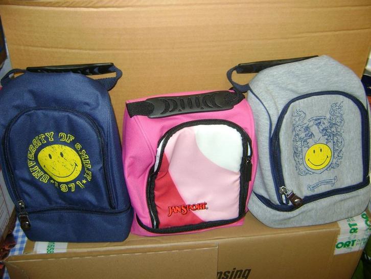 lunchtasjes SMILEY, Jansport,....NIEUW, Diversen, Schoolbenodigdheden, Zo goed als nieuw, Ophalen of Verzenden