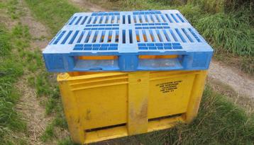 Plastiek-plastic-kunststof pallets paletten +kist : alle  beschikbaar voor biedingen