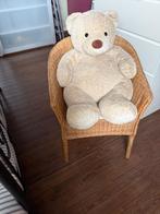 Grote beer in rieten stoel, Verzamelen, Ophalen, Gebruikt, Overige typen