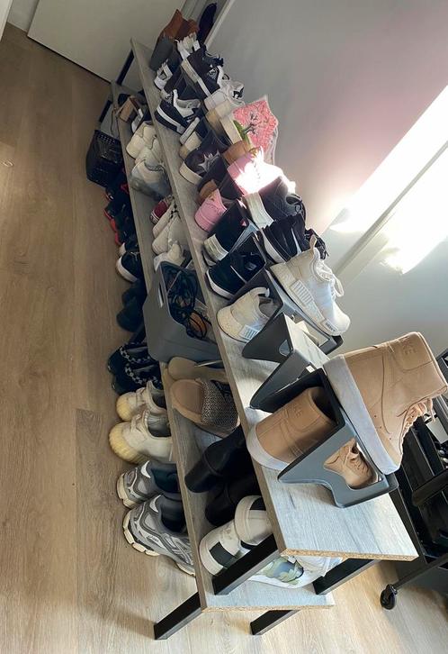 Lang schoenen rek voor wel 45 paar schoenen 250x43x30  lxhxd, Maison & Meubles, Armoires | Armoires à chaussures, Comme neuf, Enlèvement ou Envoi