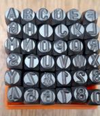 metalen slagletters 36 st 8mmH, Ophalen of Verzenden, Nieuw