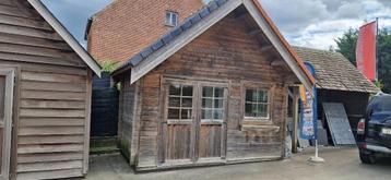 Blokhut planken tuinhuis puntdak met pannen  beschikbaar voor biedingen