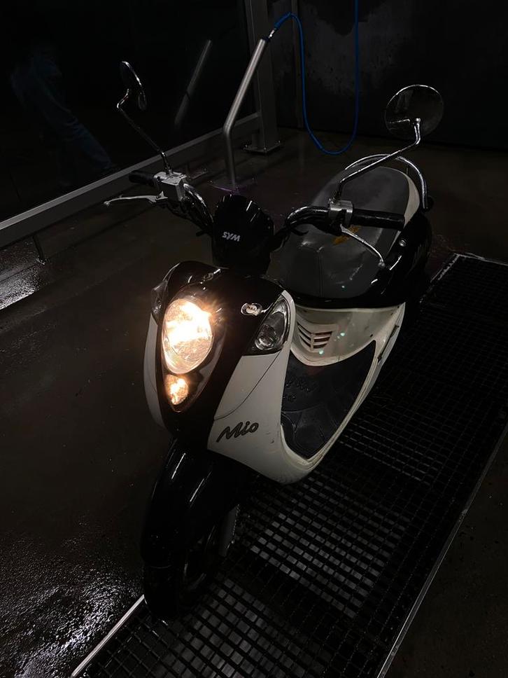 SYM Mio 50cc Perfect in orde Zeer betrouwbare, Vélos & Vélomoteurs, Scooters | SYM, Comme neuf, Mio, Classe B (45 km/h), Essence