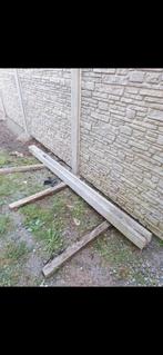 Betonpaal ong 2.5m, Ophalen, Zo goed als nieuw