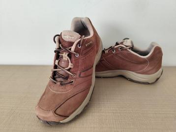 Wandelschoenen, maat 38 beschikbaar voor biedingen