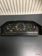 Mercedes W124  Benzine 124 542 2566   Km Tellerklok, Auto-onderdelen, Dashboard en Schakelaars, Gebruikt, -, -, Ophalen of Verzenden