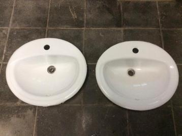 2 lavabos de salle de bains 40 cm disponible aux enchères