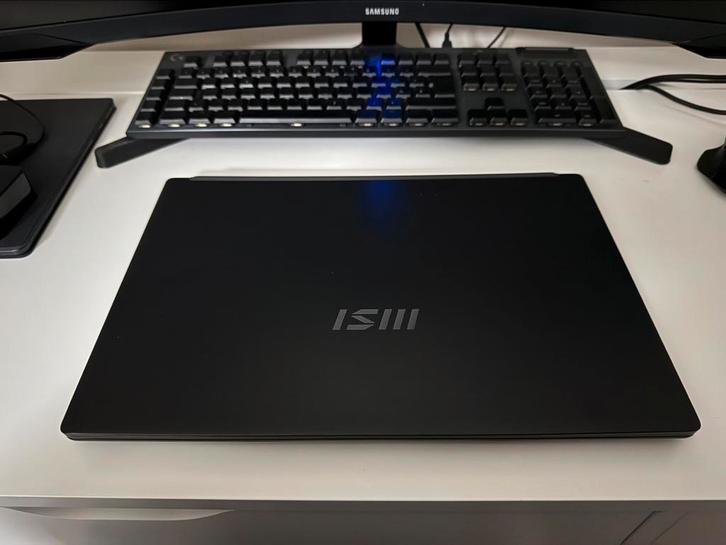 MSI Modern 15 B12M, Computers en Software, Windows Laptops, Zo goed als nieuw, 15 inch, SSD, 3 tot 4 Ghz, 8 GB, Azerty, Ophalen