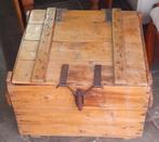 Oude kist aan het einde van de 19e eeuw, Huis en Inrichting, Woonaccessoires | Kisten, Ophalen of Verzenden, Grenenhout