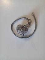 Indochine zilveren pillendoos uit 1920, Ophalen of Verzenden, Zilver