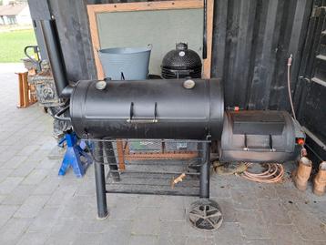 Oklahoma smoker bbq beschikbaar voor biedingen