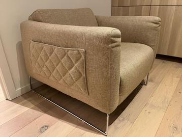 Natuzzi eenzitter beschikbaar voor biedingen