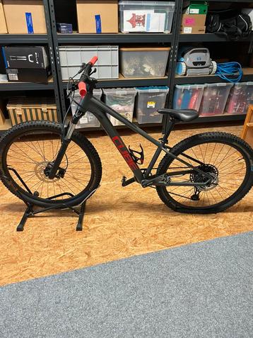 VTT Cube Analog 27.5” beschikbaar voor biedingen