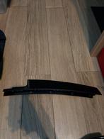 Moulure des vitres côté gauche, Dieren en Toebehoren, Ophalen of Verzenden, Zo goed als nieuw