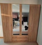 Belle armoire, grande et petite, ensemble, Maison & Meubles, 150 à 200 cm, Comme neuf, Enlèvement, 200 cm ou plus