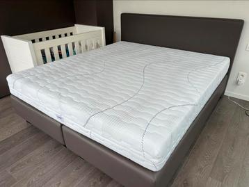 Boxspring 180/200 made in Belgium beschikbaar voor biedingen