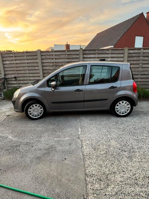 Renault Modus 1.2 benzine 2010- met keuring voor verkoop, Auto's, Renault, Particulier, Modus, Radio, Benzine, Ophalen