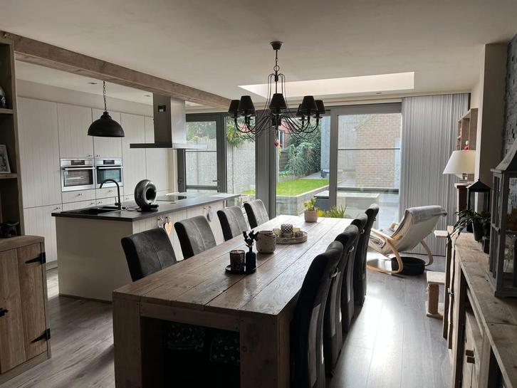 Sfeervolle & gezellige gerenoveerde gezinswoning, Immo, Huizen en Appartementen te koop, Provincie Oost-Vlaanderen, tot 200 m²