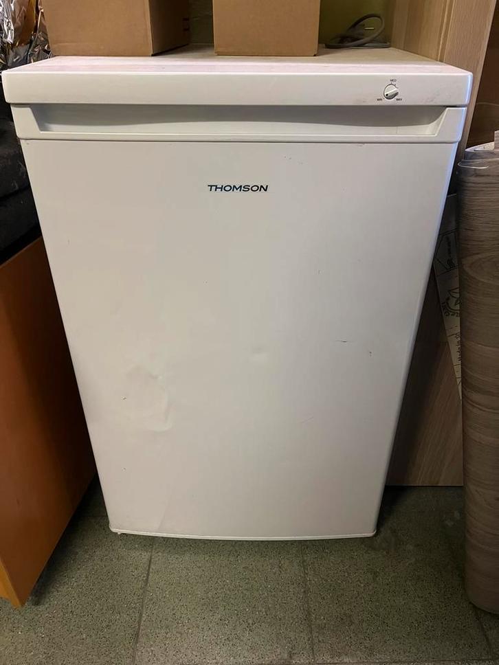Thomson diepvries, Elektronische apparatuur, Vriezers en Diepvrieskisten, Gebruikt, Vrijstaand, Vrieskast, 120 tot 140 cm, Minder dan 60 cm