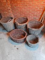 5 rieten manden, Huis en Inrichting, Woonaccessoires | Schalen en Manden, Ophalen, Zo goed als nieuw
