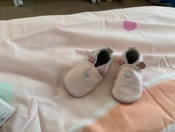 Noukie's leren pantoffels maat 17-18 beschikbaar voor biedingen